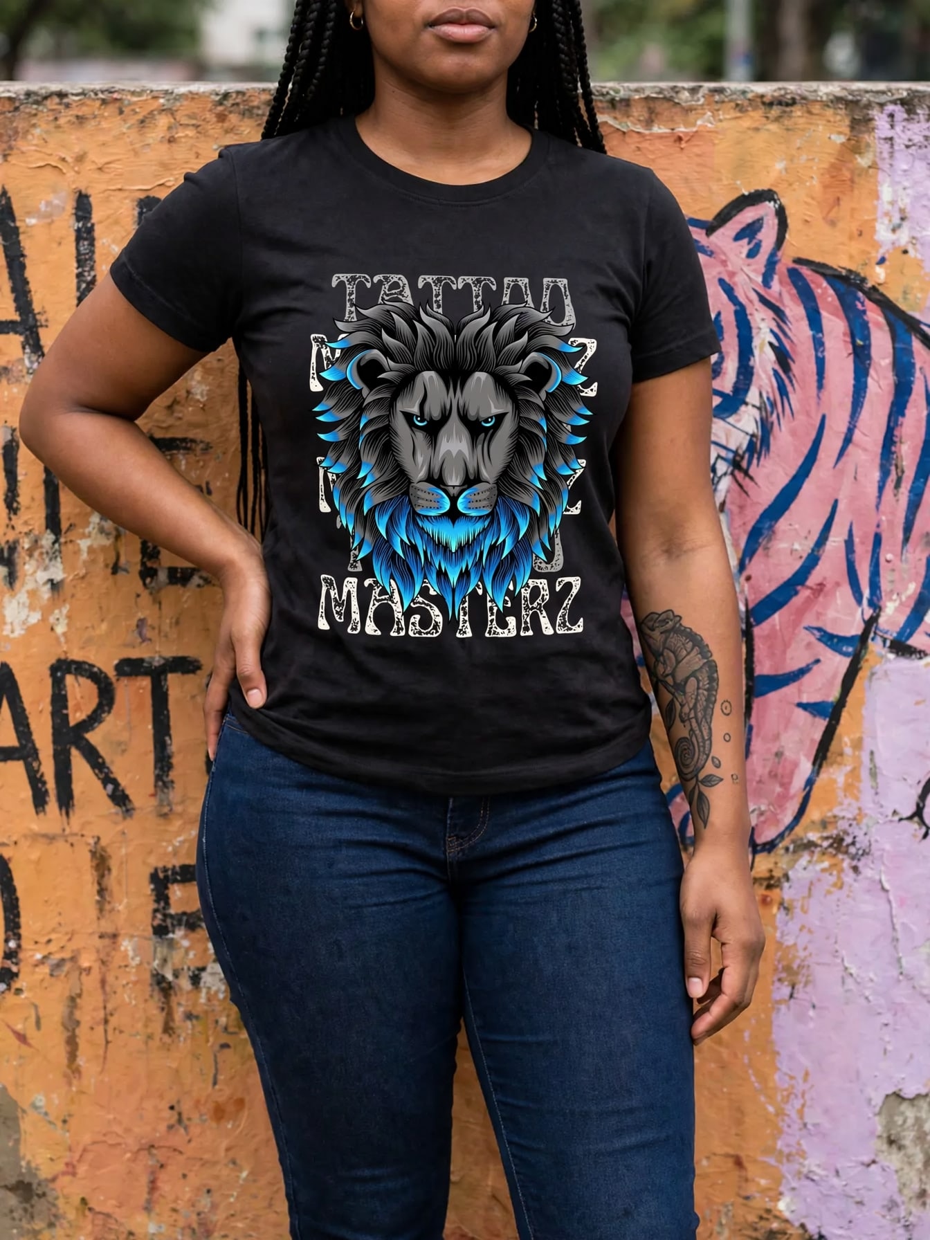 Baby Look LionZ — Preta, vista 1