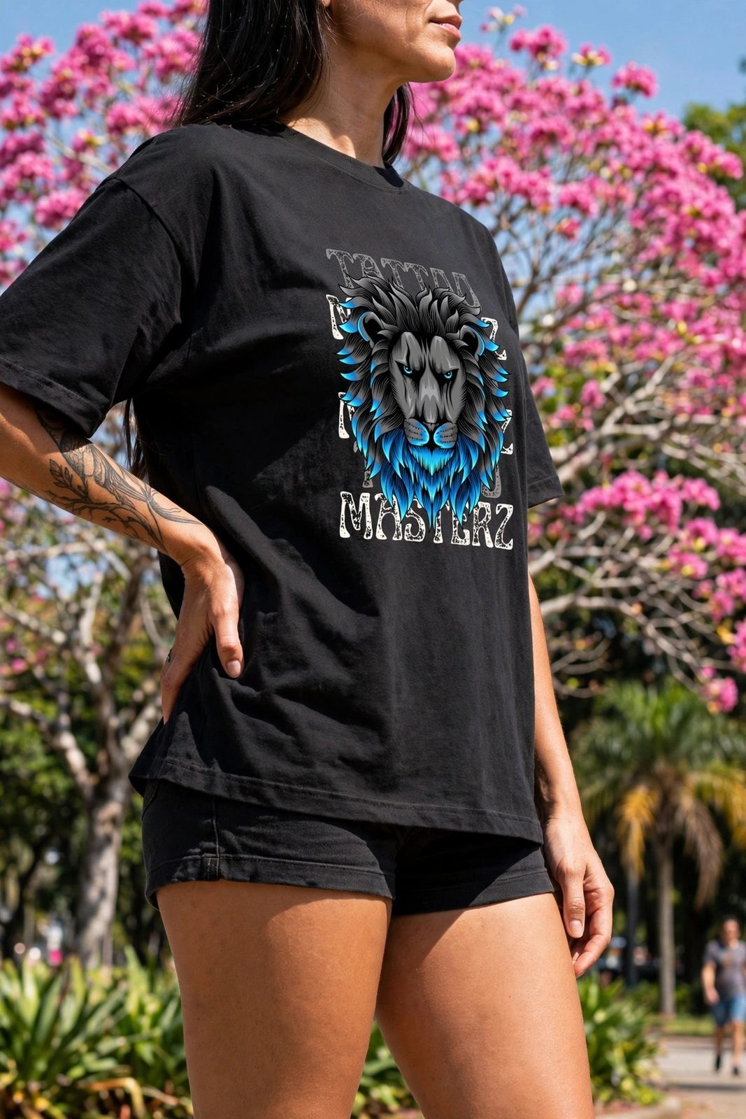 Camiseta Oversized LionZ — Preta, vista 1