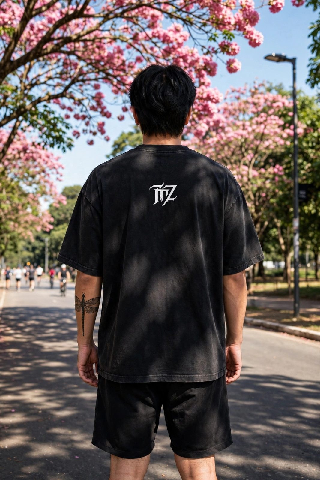 Camiseta Oversized LionZ — Preta, vista 2