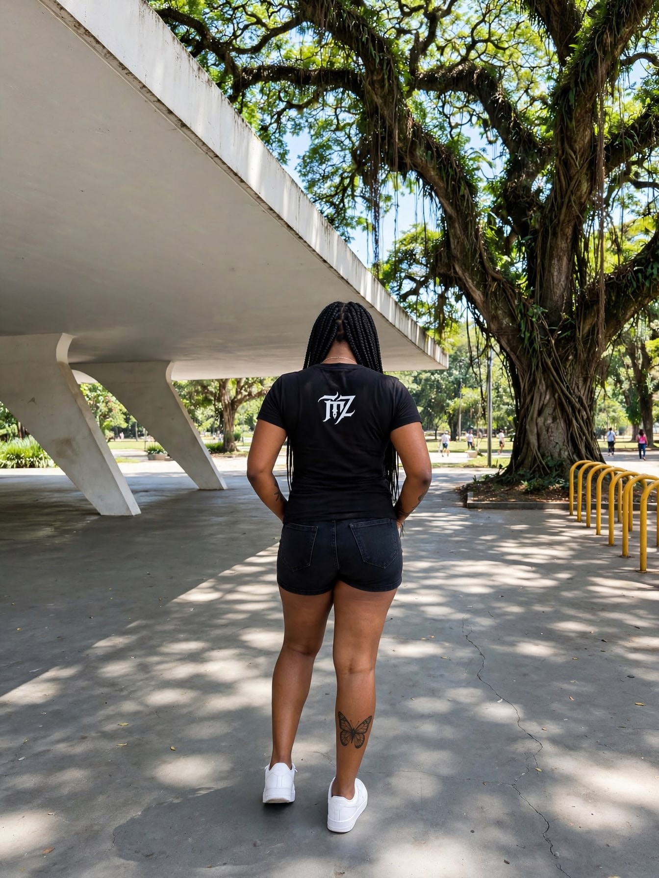 Baby Look TMZ Fire — Preta, vista 2