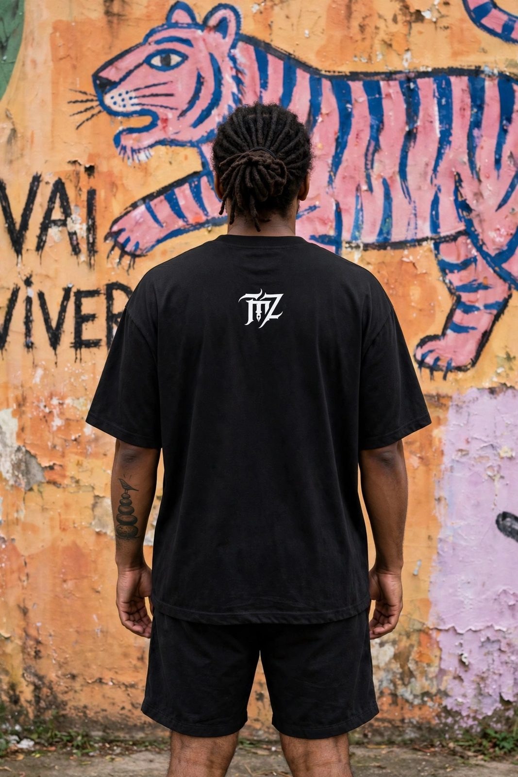 Camiseta Oversized Dias de Luta. Dias de GlóriaZ — Preta, vista 2